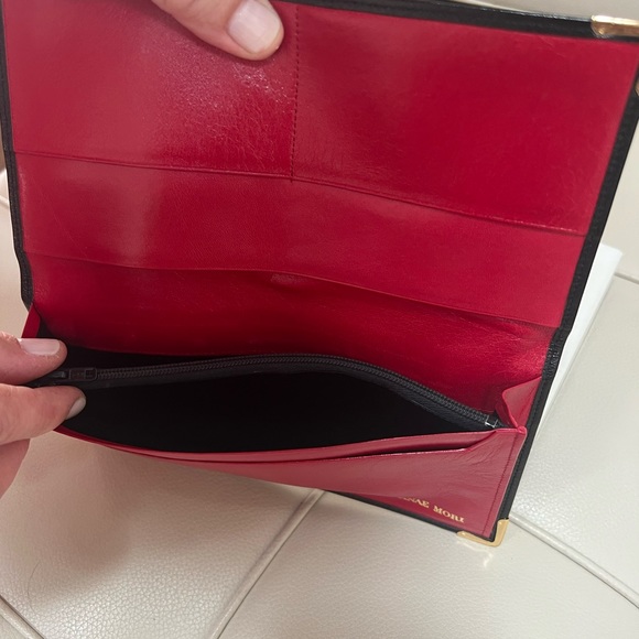 Black Hanae Mori Checkbook Cover / Wallet / Card Holder - Not Used box included - Picture 4 of 4